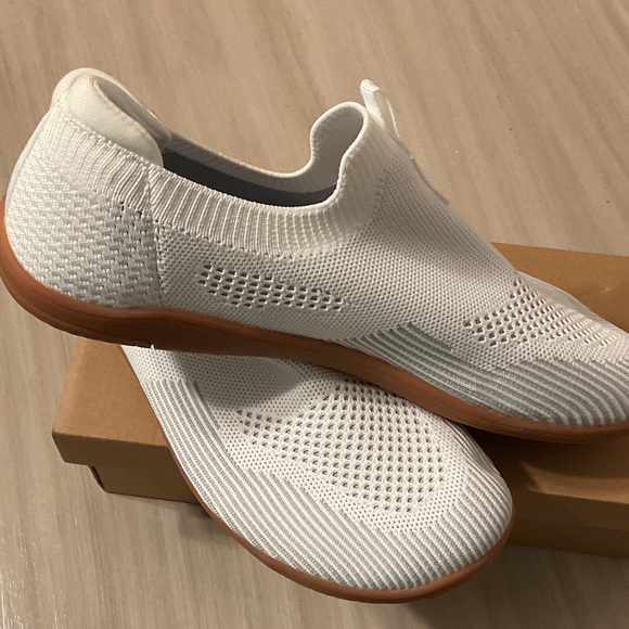 Women's White HSQ Slip-On Shoes - Picture 2 of 5